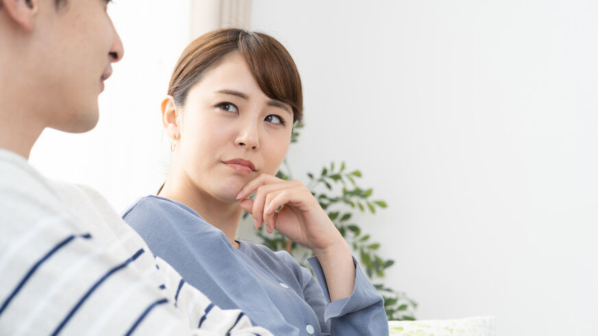 不倫はどこからが慰謝料請求の対象に？浮気との違いも初心者向けにわかりやすく解説